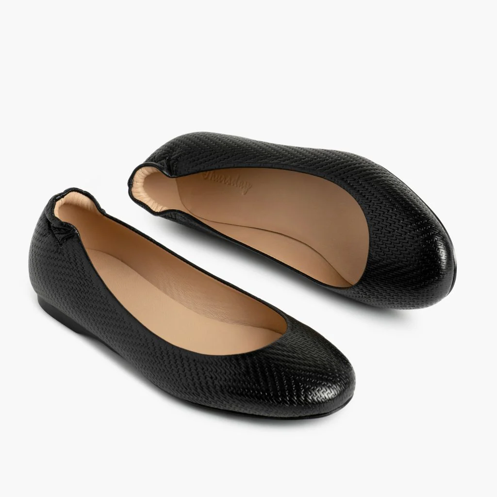 Scrunch | Black Embossed - Image 4